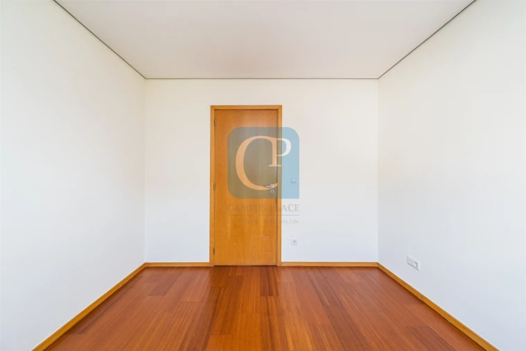 Apartamento T3 para Venda em Custóias, Leça do Balio e Guifões Foto 21