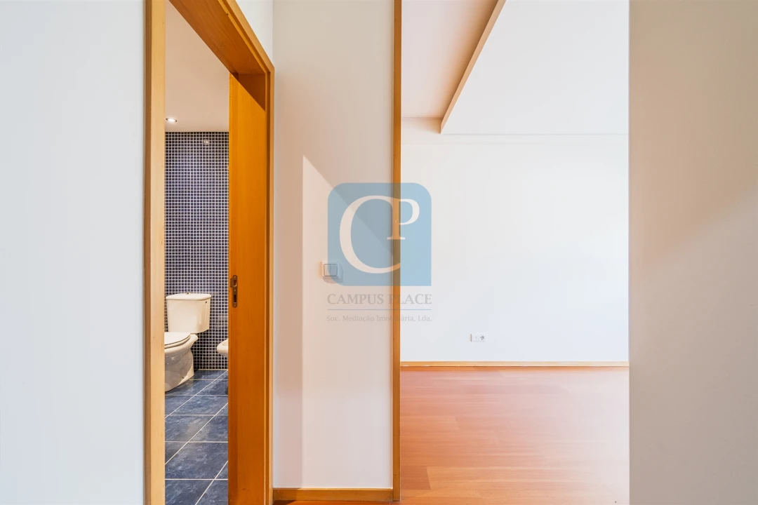 Apartamento T3 para Venda em Custóias, Leça do Balio e Guifões Foto 22