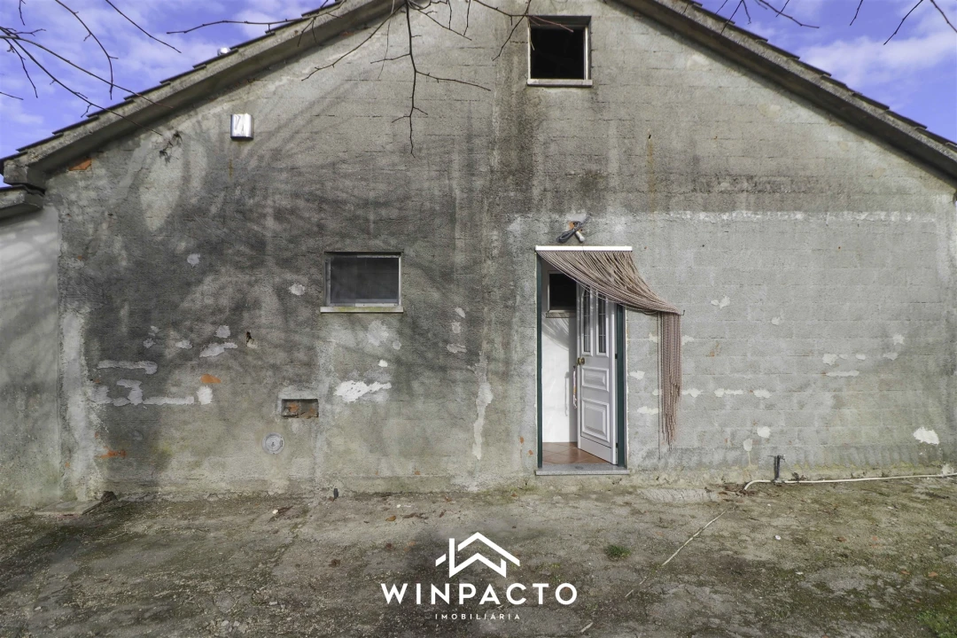 Moradia T2 para Venda em Cabanas de Viriato Foto 14