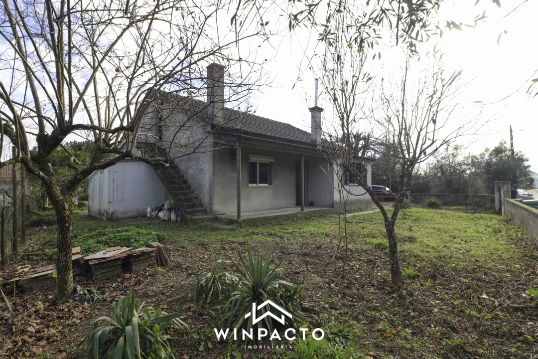 Moradia T2 para Venda em Cabanas de Viriato Foto 2