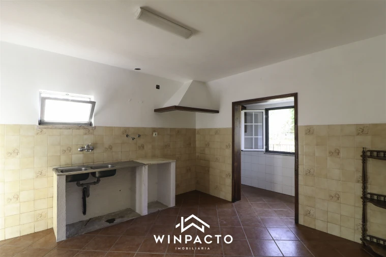 Moradia T2 para Venda em Cabanas de Viriato Foto 22