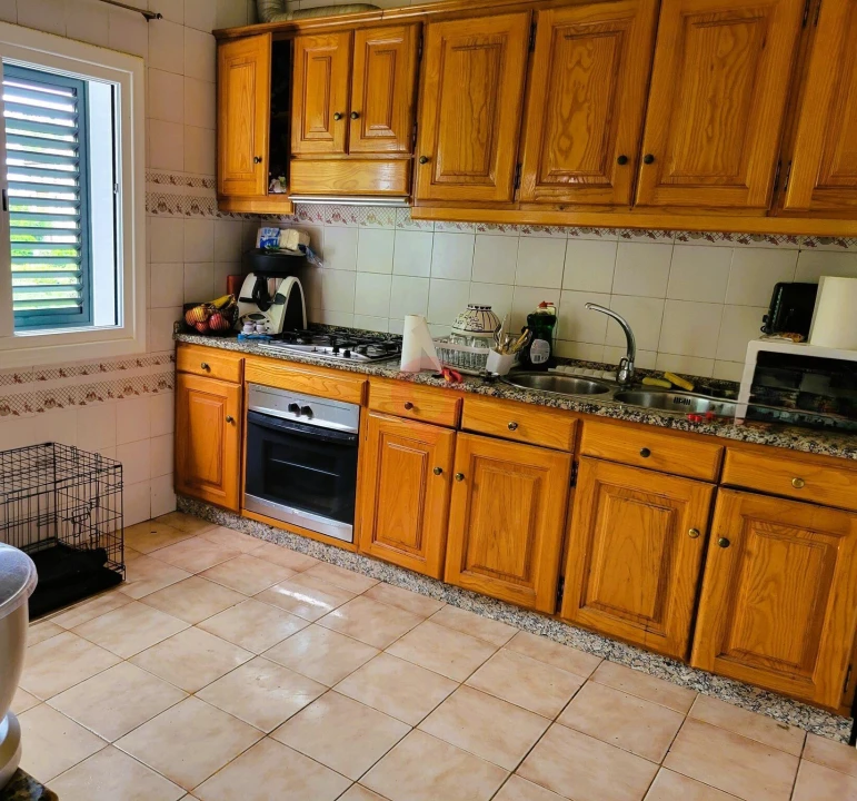 Moradia T3 para Venda em Cristoval Foto 1