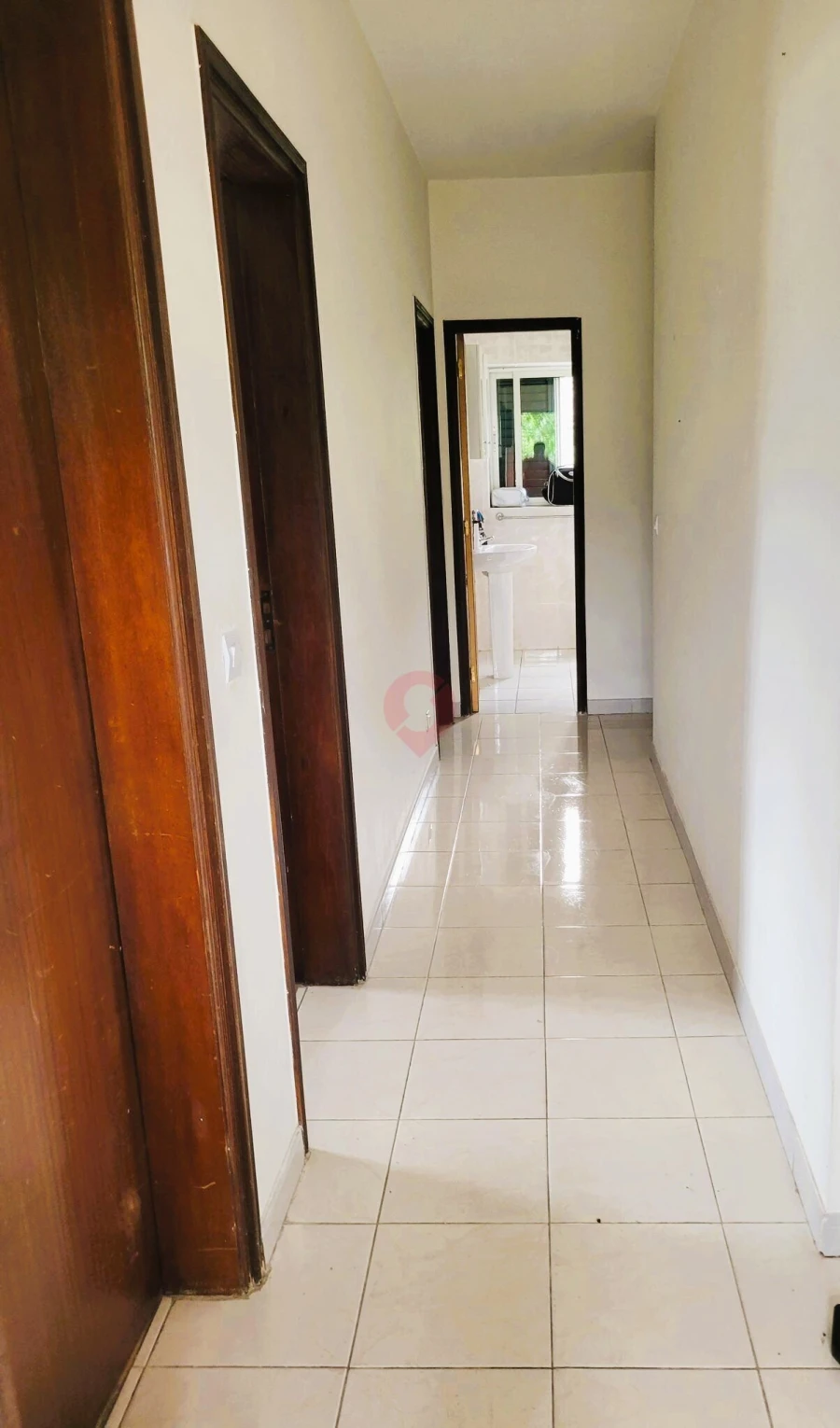 Moradia T3 para Venda em Cristoval Foto 3