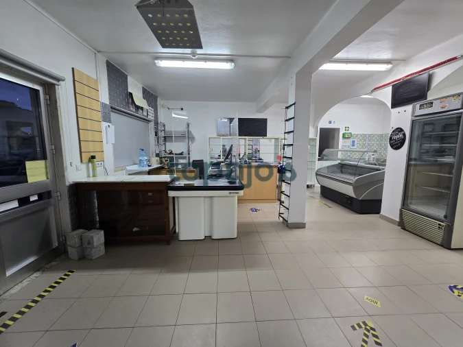 Loja para Arrendamento em Santa Catarina da Serra e Chainça Foto 8