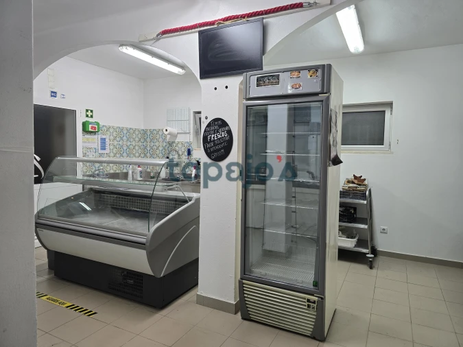 Loja para Arrendamento em Santa Catarina da Serra e Chainça Foto 4