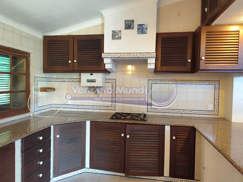 Moradia T4 para Venda em Salvaterra de Magos e Foros de Salvaterra Foto 5