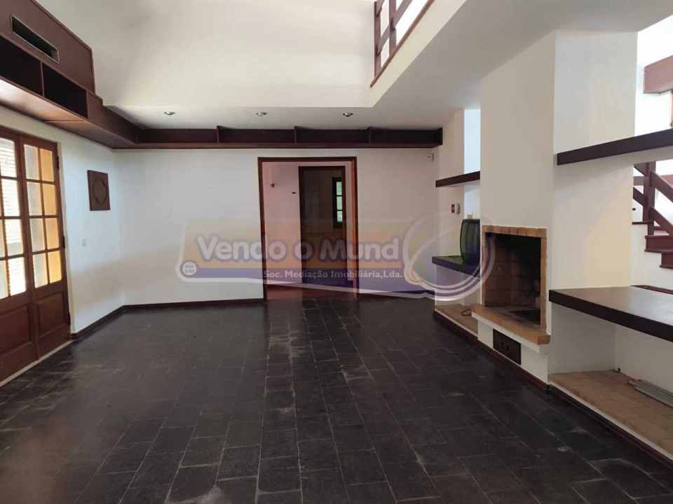 Moradia T4 para Venda em Salvaterra de Magos e Foros de Salvaterra Foto 16