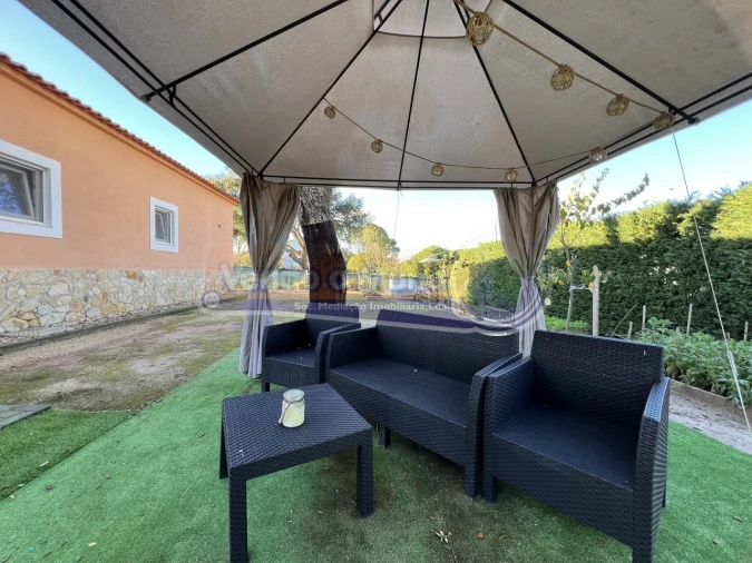 Moradia T4 para Venda em Santo Estêvão Foto 13