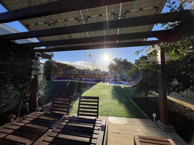 Moradia T4 para Venda em Santo Estêvão Foto 10