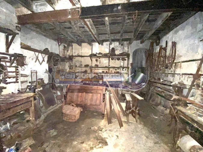 Moradia T5 para Venda em Mora Foto 4