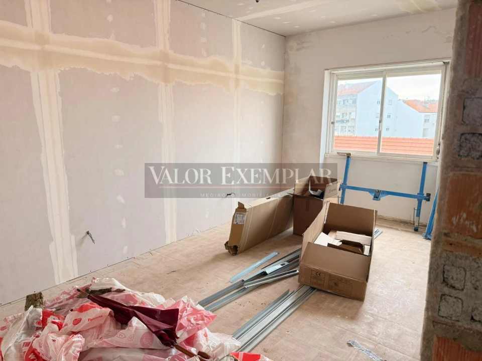 Apartamento T2 para Venda em Alcochete Foto 18