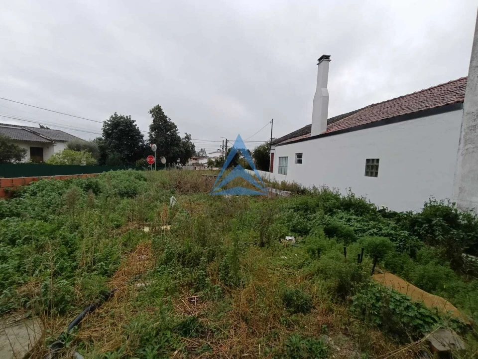 Moradia T3 para Venda em Marrazes e Barosa Foto 7