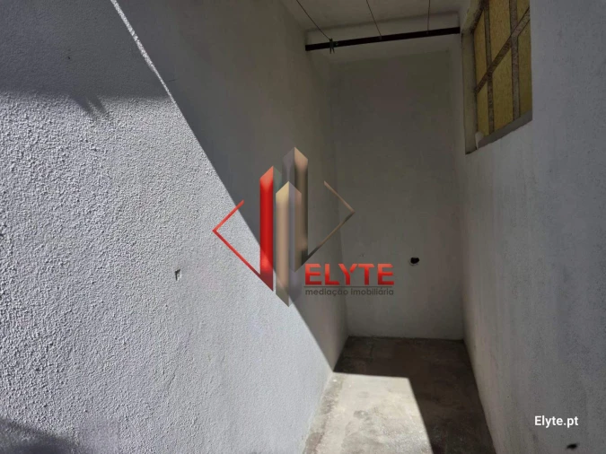 Moradia T2 para Venda em Benavente Foto 1