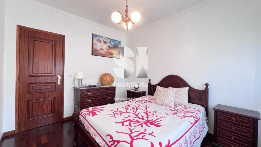 Apartamento T2 para Venda em Vieira de Leiria Foto 15