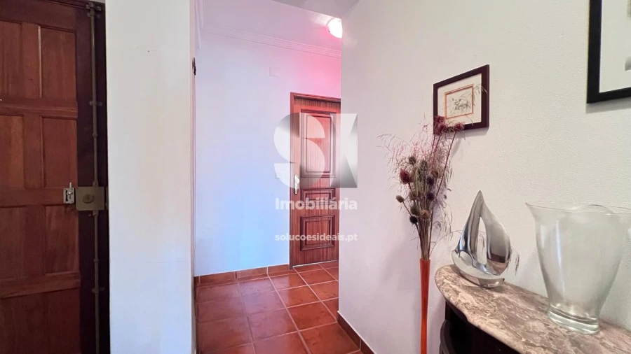 Apartamento T2 para Venda em Vieira de Leiria Foto 9