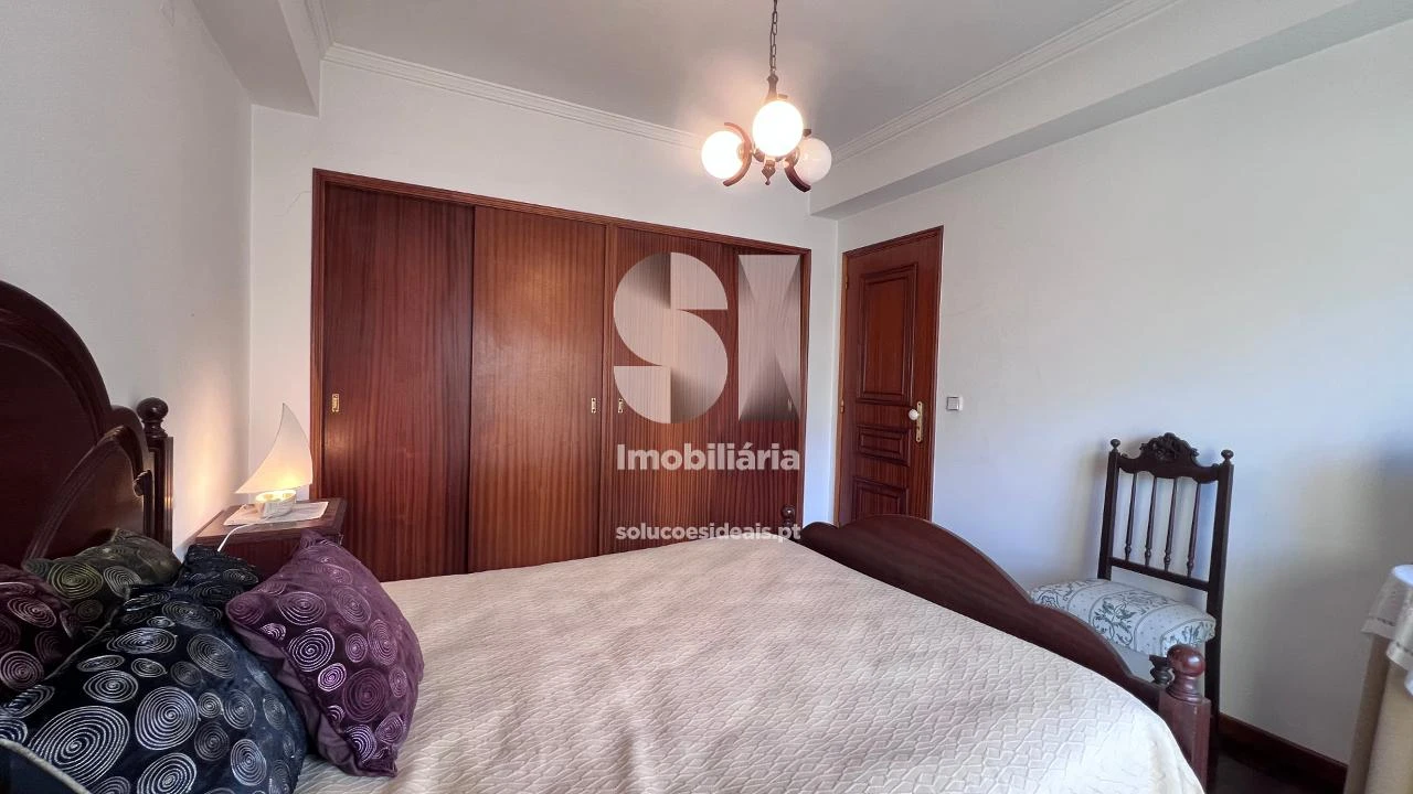 Apartamento T2 para Venda em Vieira de Leiria Foto 10