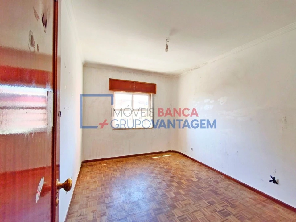 Apartamento T2 para Venda em Algueirão-Mem Martins Foto 15