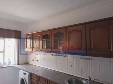 Apartamento T2 para Venda em Algueirão-Mem Martins