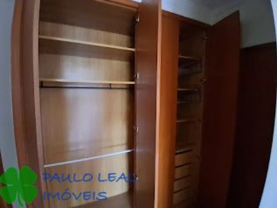 Apartamento T2 para Venda em Castêlo da Maia Foto 11