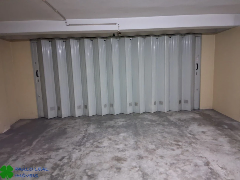 Apartamento T2 para Venda em Castêlo da Maia Foto 16