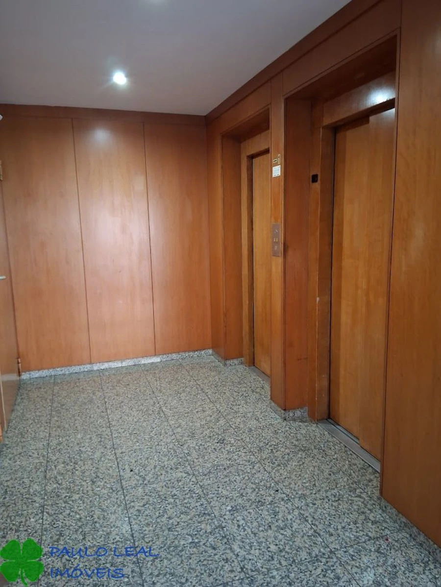 Apartamento T2 para Venda em Castêlo da Maia Foto 15