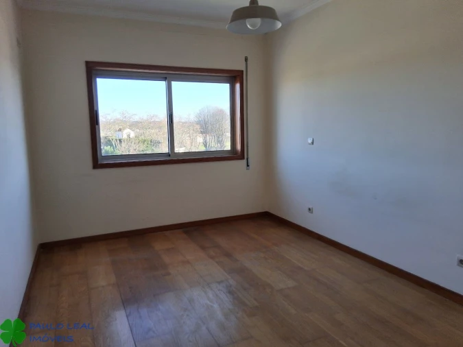 Apartamento T2 para Venda em Castêlo da Maia Foto 8