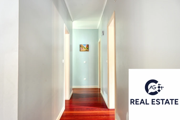 Moradia T4 para Venda em Arco da Calheta Foto 23