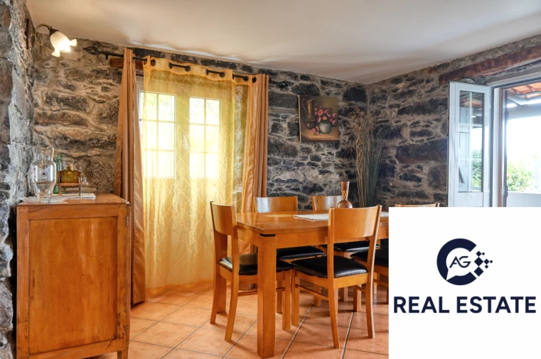 Moradia T4 para Venda em Arco da Calheta Foto 33