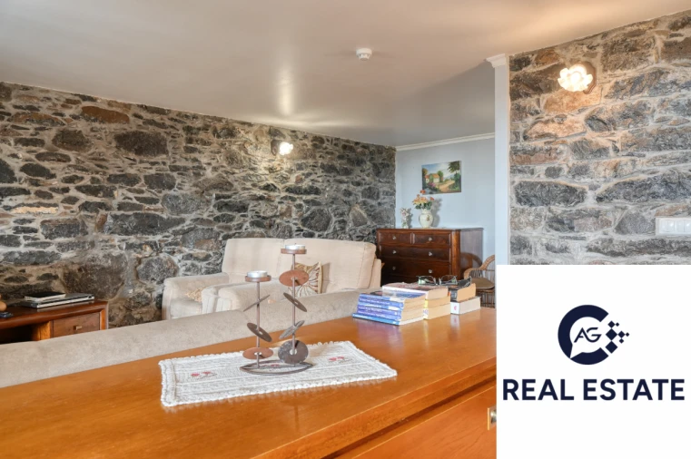 Moradia T4 para Venda em Arco da Calheta Foto 31