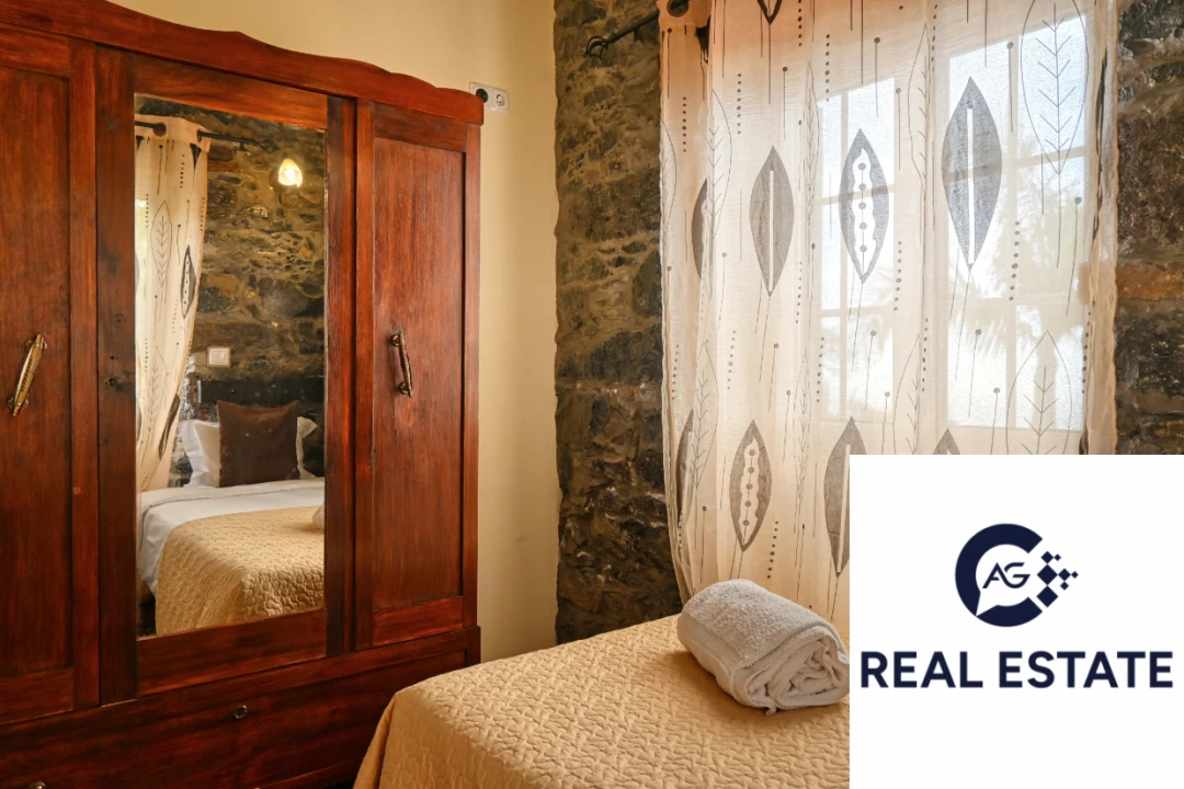 Moradia T4 para Venda em Arco da Calheta Foto 14