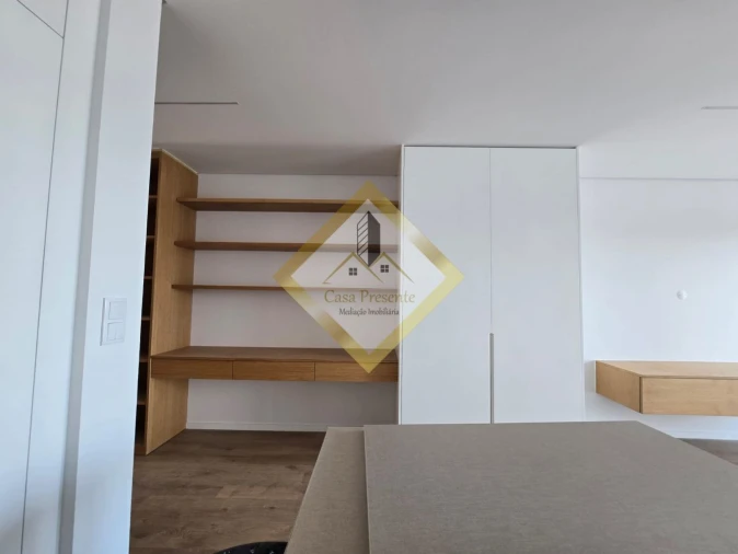 Apartamento T1 para Arrendamento em Mafamude e Vilar do Paraíso Foto 26