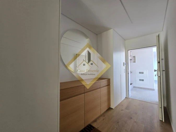 Apartamento T1 para Arrendamento em Mafamude e Vilar do Paraíso Foto 7