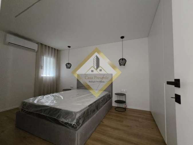 Apartamento T1 para Arrendamento em Mafamude e Vilar do Paraíso Foto 16