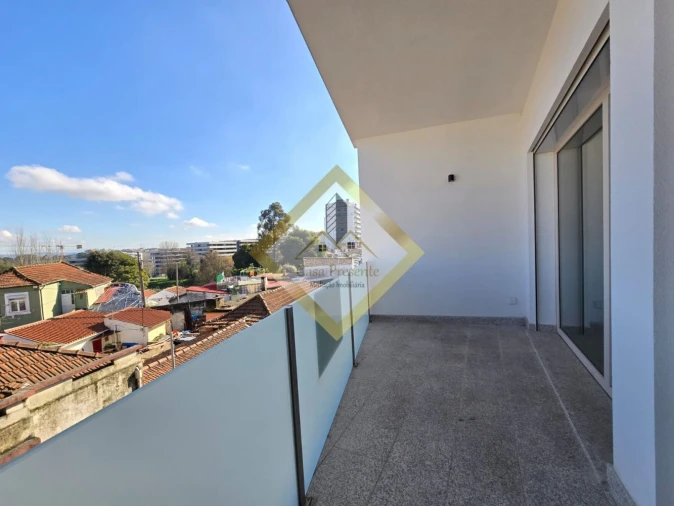 Apartamento T1 para Arrendamento em Mafamude e Vilar do Paraíso Foto 25