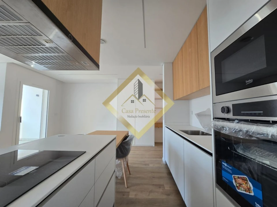 Apartamento T1 para Arrendamento em Mafamude e Vilar do Paraíso Foto 6