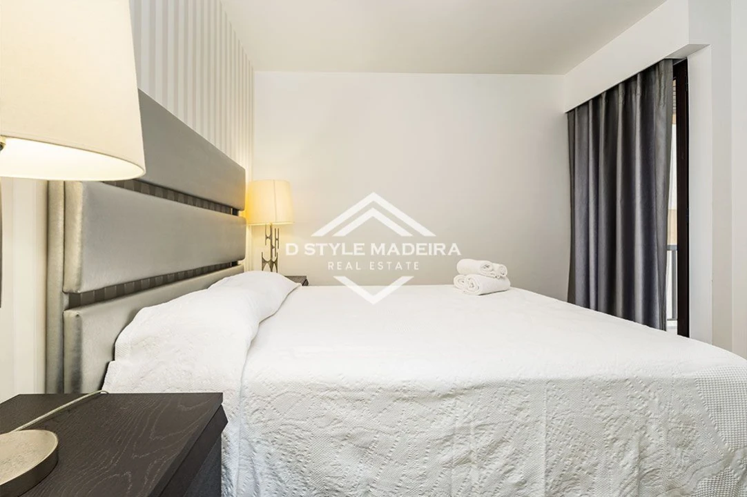 Apartamento T2 para Arrendamento em São Martinho Foto 13