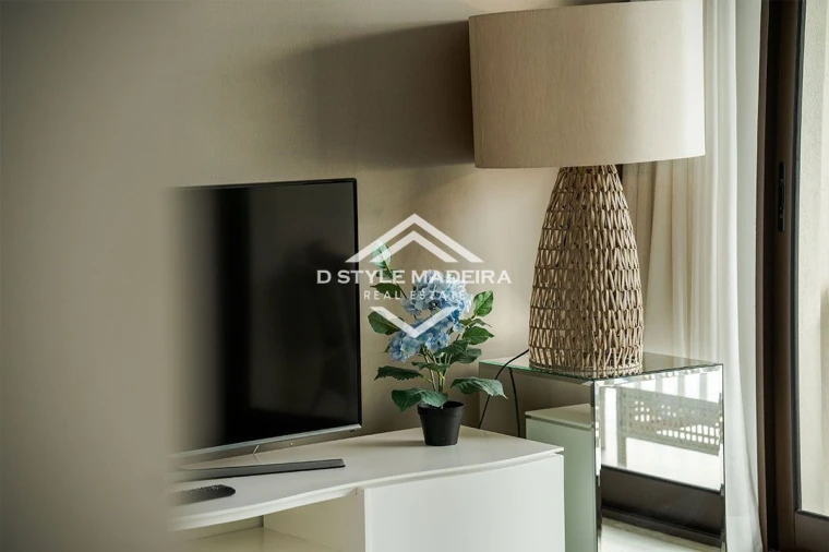 Apartamento T2 para Arrendamento em São Martinho Foto 4