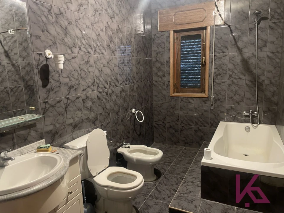 Moradia T4 para Venda em Jazente Foto 8