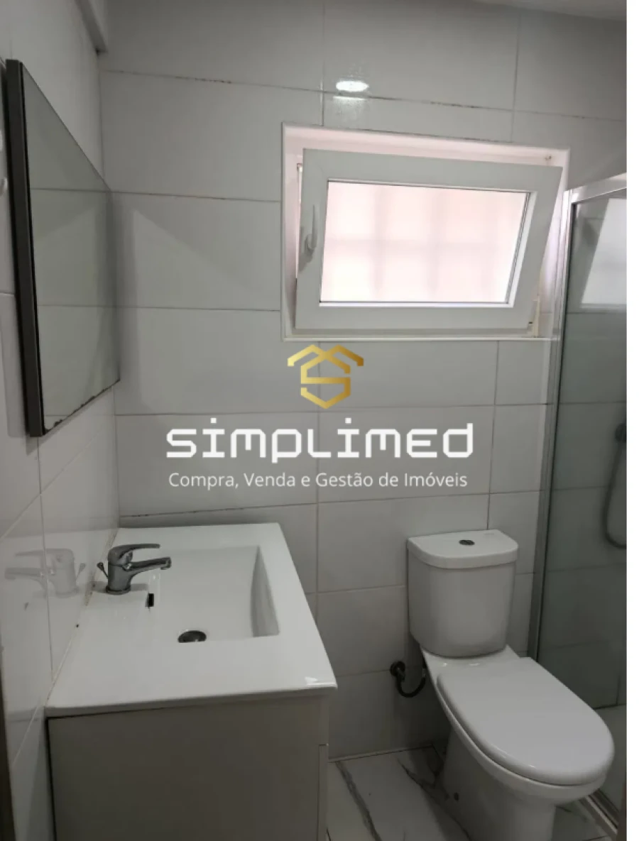 Apartamento T2 para Venda em Barreiro e Lavradio Foto 16