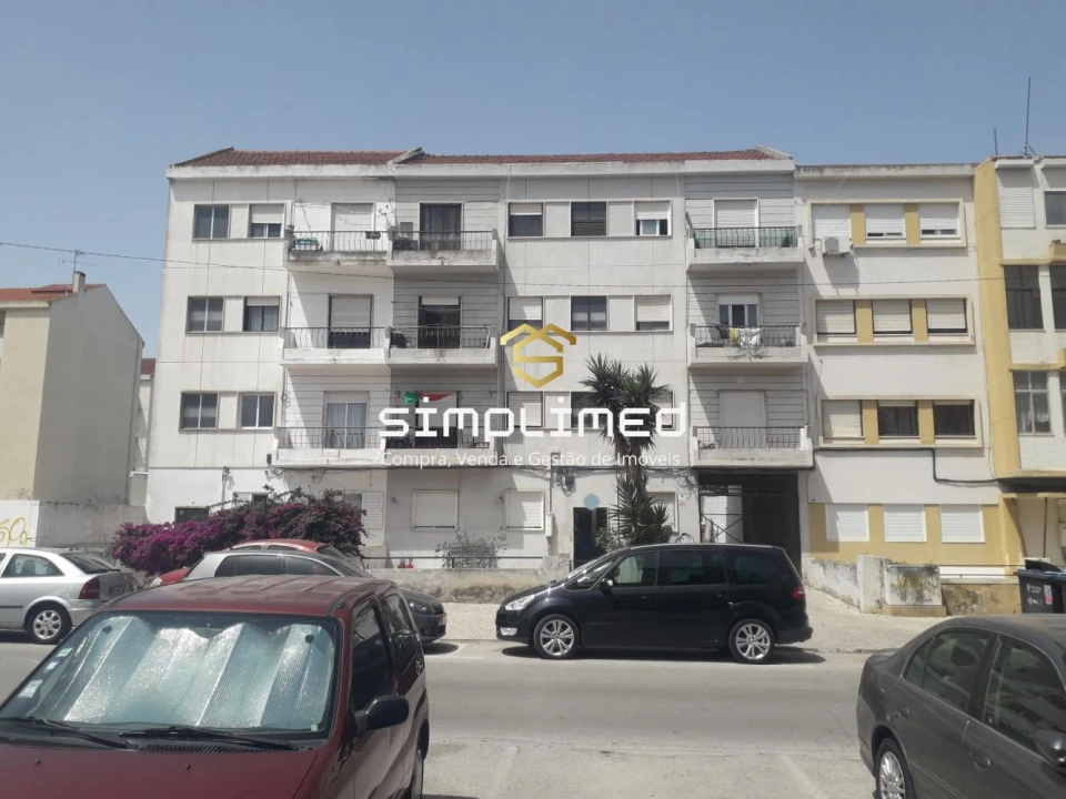 Apartamento T1 para Venda em Alto do Seixalinho, Santo André e Verderena Foto 5