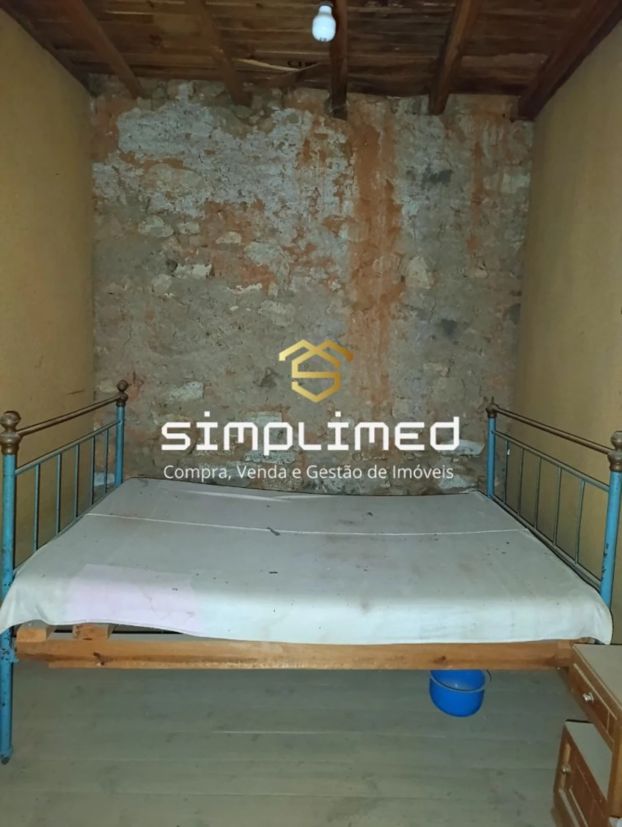 Moradia T4 para Venda em Três Povos Foto 40