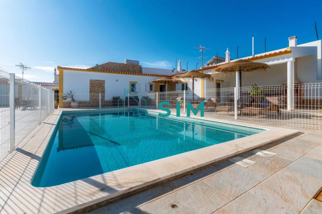 Moradia T5 para Venda em Vila Nova de Cacela Foto 3