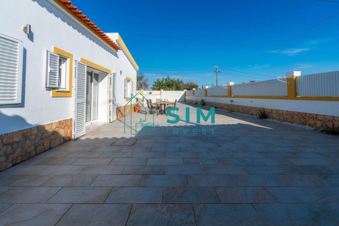 Moradia T5 para Venda em Vila Nova de Cacela Foto 5