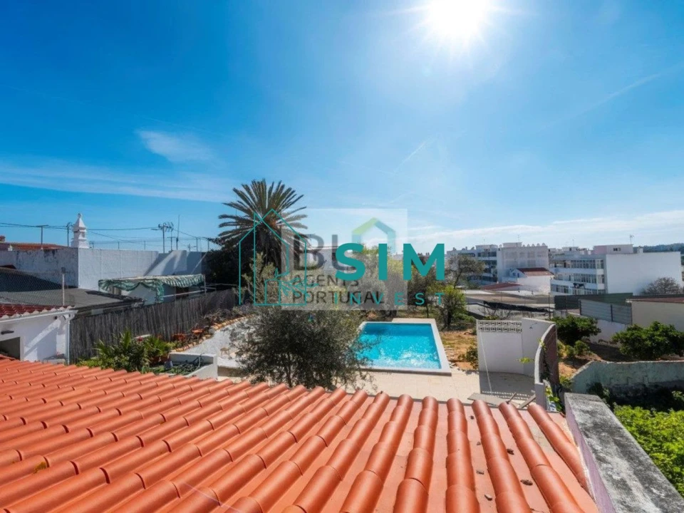 Moradia T3 para Venda em Quelfes Foto 45