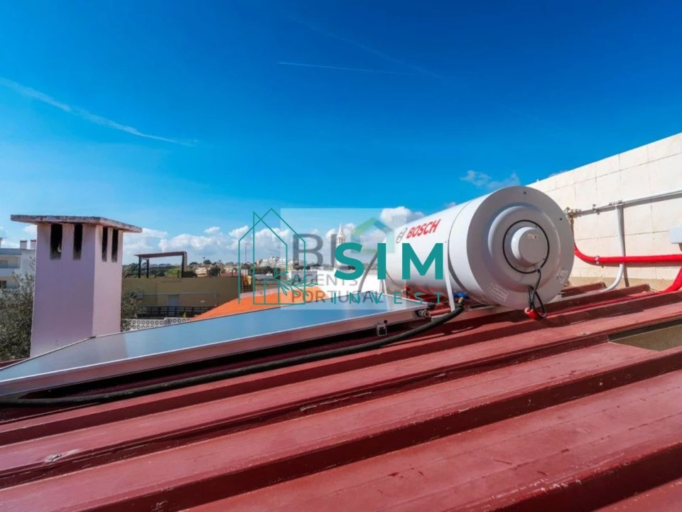 Moradia T3 para Venda em Quelfes Foto 42