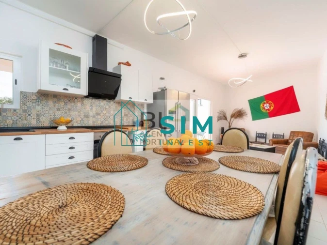 Moradia T3 para Venda em Quelfes Foto 22