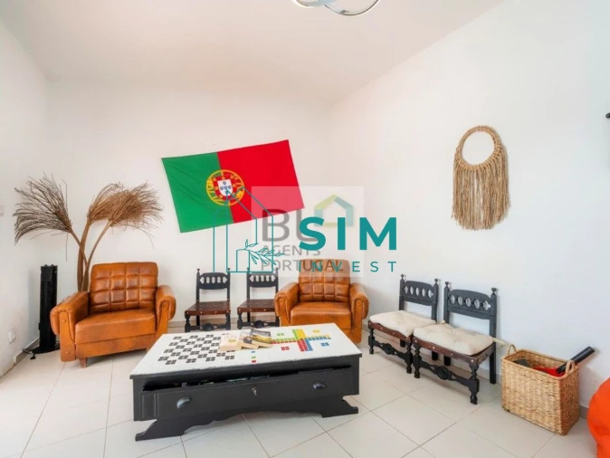 Moradia T3 para Venda em Quelfes Foto 26