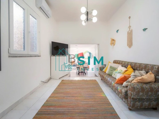 Moradia T3 para Venda em Quelfes Foto 17