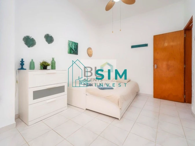 Moradia T3 para Venda em Quelfes Foto 15