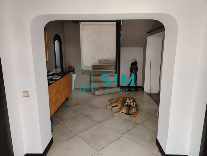 Moradia T4 para Venda em Quelfes Foto 58